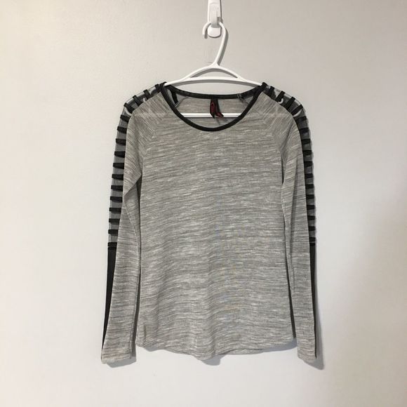 Yoki Black/Grey Long Sleeve Mesh Top Size S - Picture 1 of 8